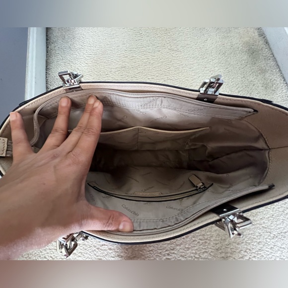 Calvin Klein tote bag - Picture 3 of 5